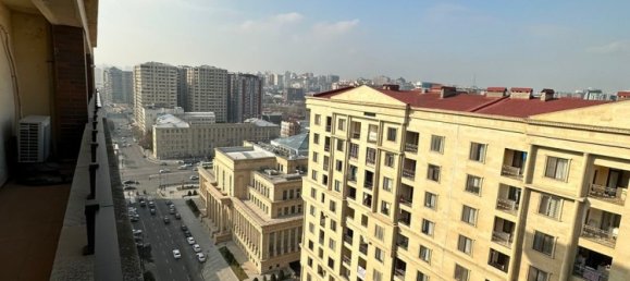 3 bedrooms Apartment in Khatay, Azerbaijan No. 2234 4