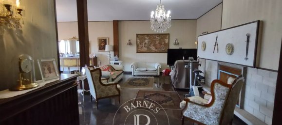 9 غرف نوم شقة في Avezzano, Italy رقم 340532 8