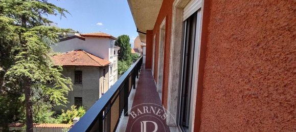 9 غرف نوم شقة في Avezzano, Italy رقم 340532 20