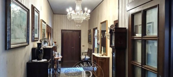 9 غرف نوم شقة في Avezzano, Italy رقم 340532 6