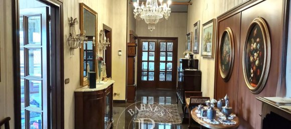 9 غرف نوم شقة في Avezzano, Italy رقم 340532 10