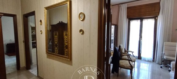 9 غرف نوم شقة في Avezzano, Italy رقم 340532 18