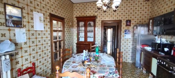 9 غرف نوم شقة في Avezzano, Italy رقم 340532 7