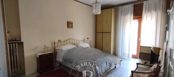 9 غرف نوم شقة في Avezzano, Italy رقم 340532 21