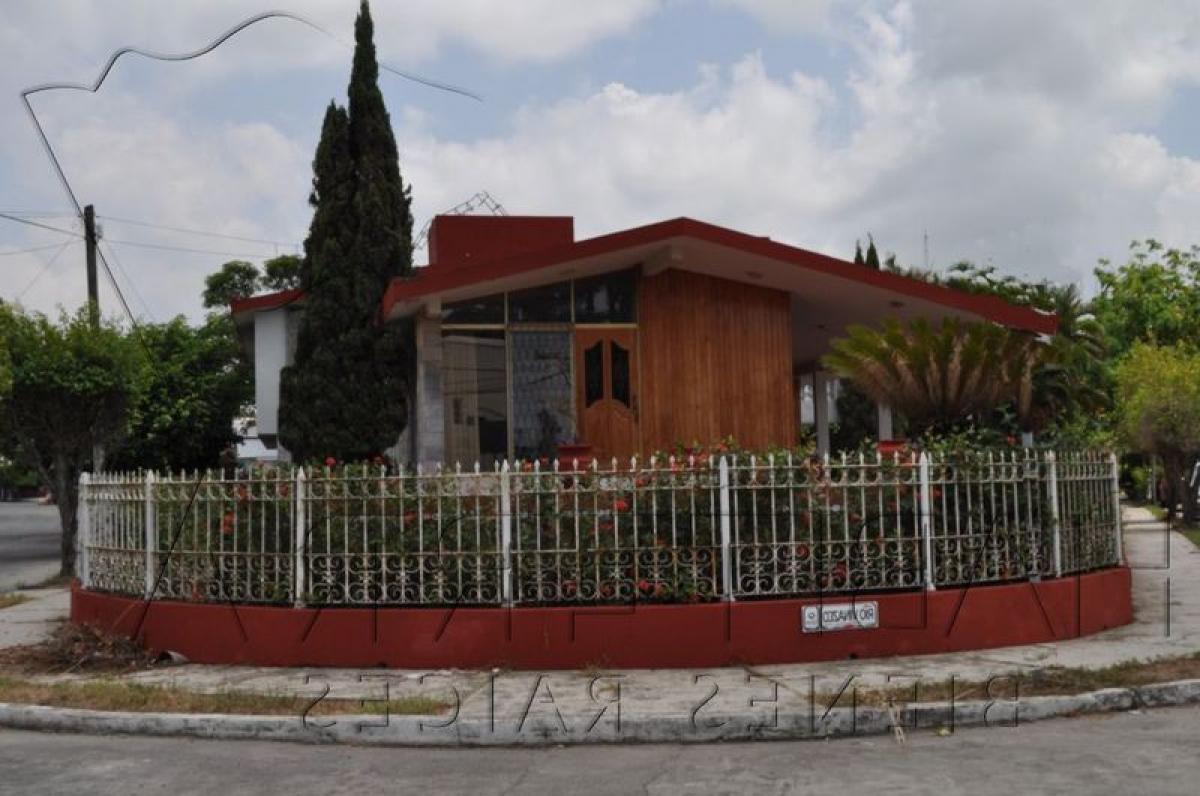 4 bedrooms House in Veracruz, Mexico No. 212545