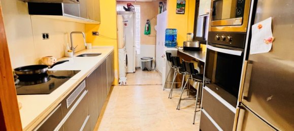 4 bedrooms House in Cubelles, Spain No. 133466 7