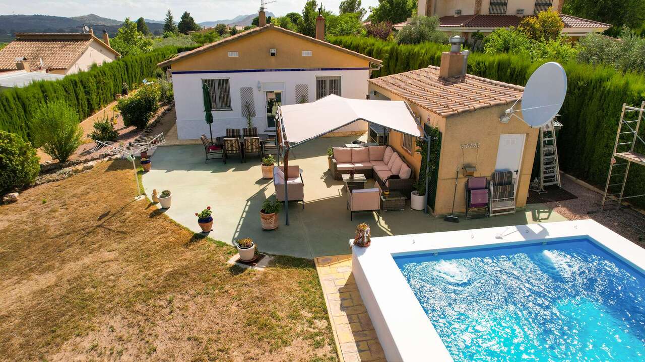 3 غرف نوم فيلا في Ontinyent, Spain رقم 277103