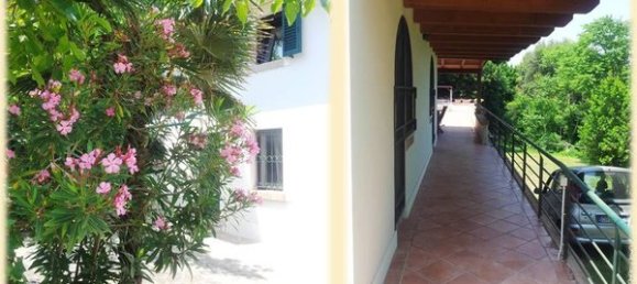 8 rooms Villa in Pesaro, Italy No. 164241 4