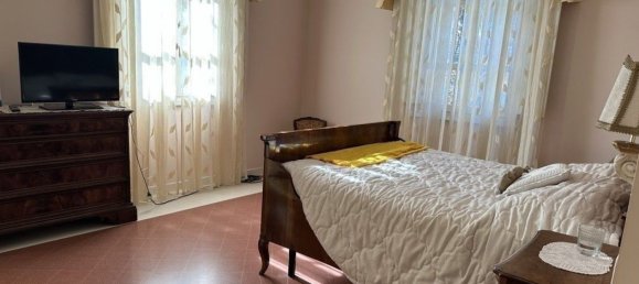 Вилла с 8 комнатами в Риччоне, Италия № 121417 6