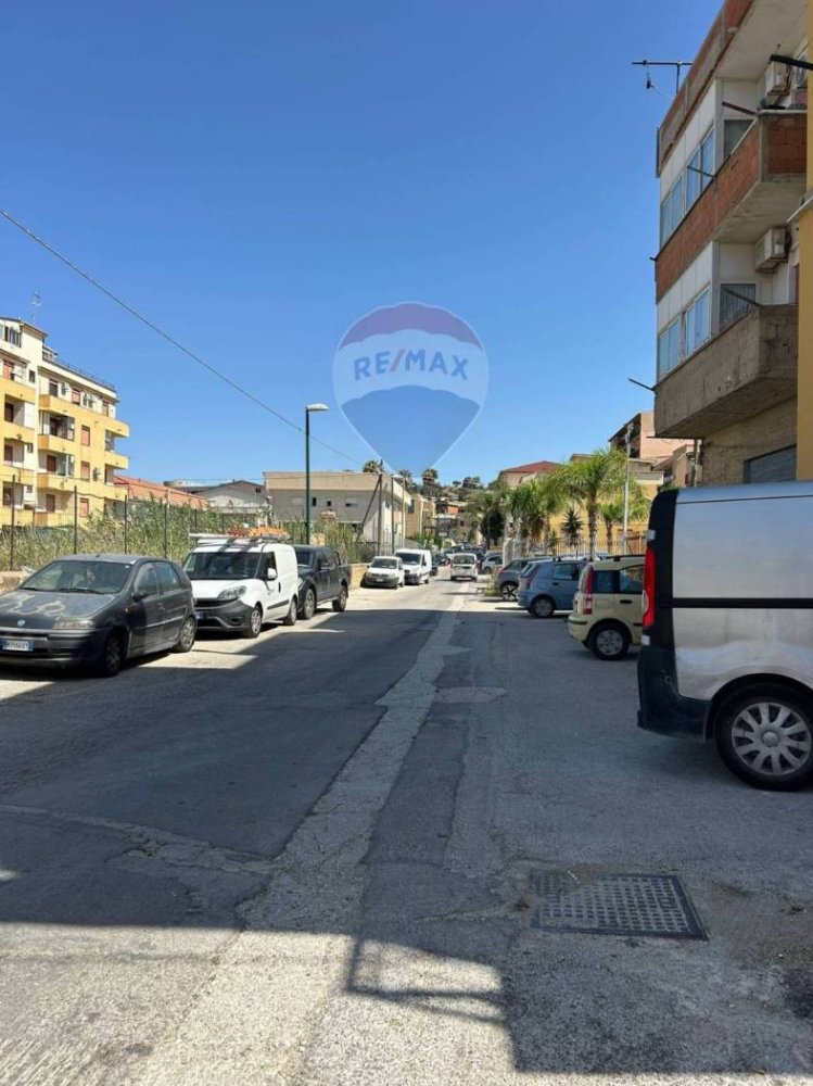 Вилла с 11 спальнями в Агридженто, Италия № 272975