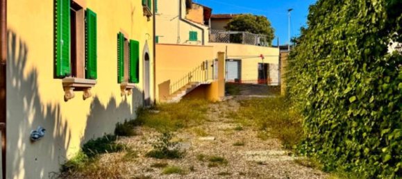 4 غرف نوم فيلا في Florence, Italy رقم 337616 6