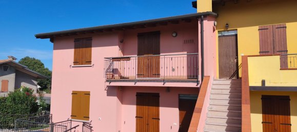 Apartamento de 3 dormitorios en Cavriana, Italy No. 375727 2