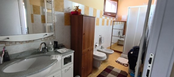 Apartamento de 3 dormitorios en Cavriana, Italy No. 375727 8