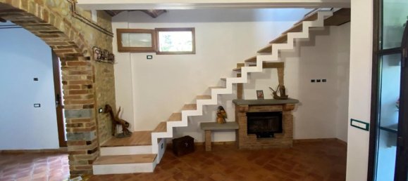 4-Zimmer Wohnung in Castelfiorentino, Italy, Nr. 18002 7
