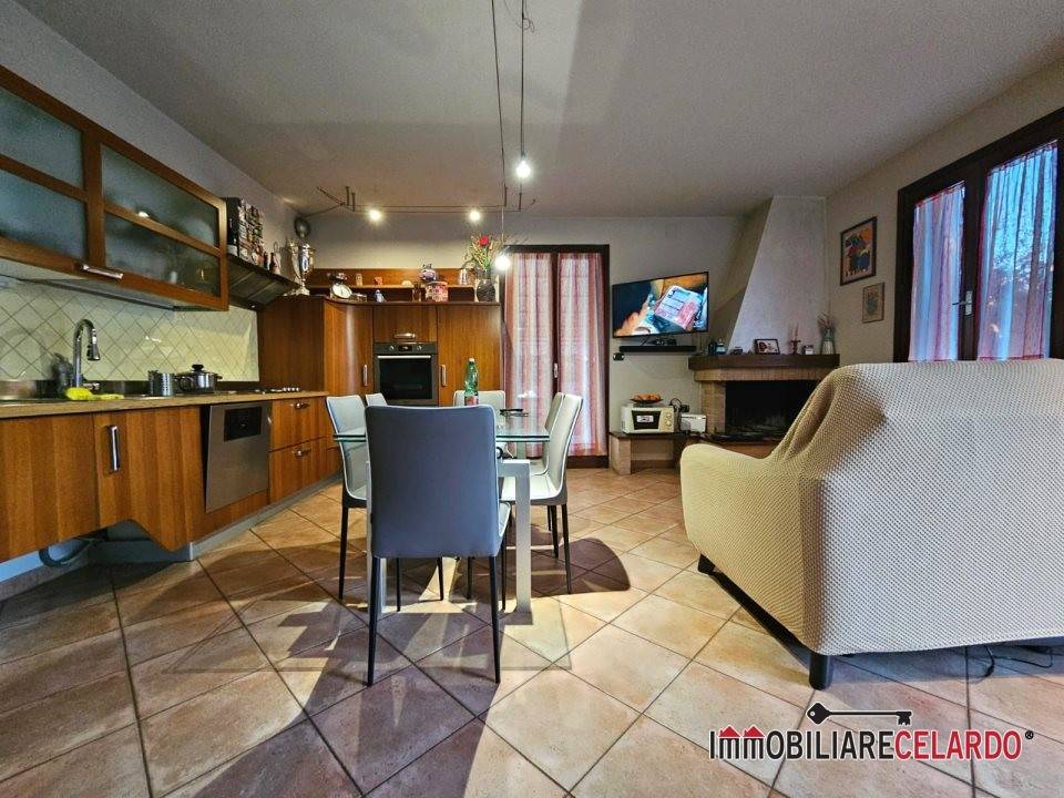 3 Schlafzimmer Wohnung in Colle di Val d'Elsa, Italy, Nr. 79206