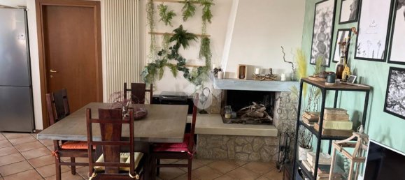 Apartamento de 2 dormitorios en Pescantina, Italy No. 60138 6