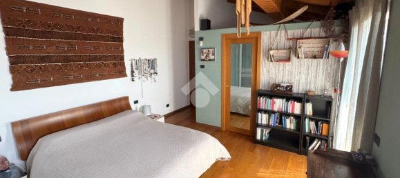 Apartamento de 2 dormitorios en Pescantina, Italy No. 60138 21