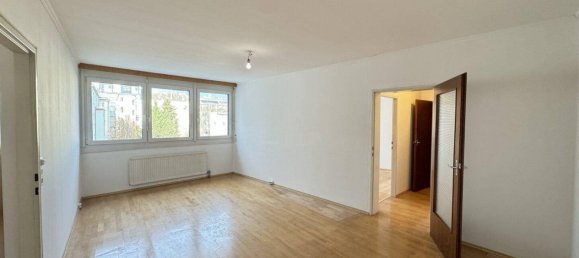 2 rooms Apartment in Penzing, Austria No. 185413 3