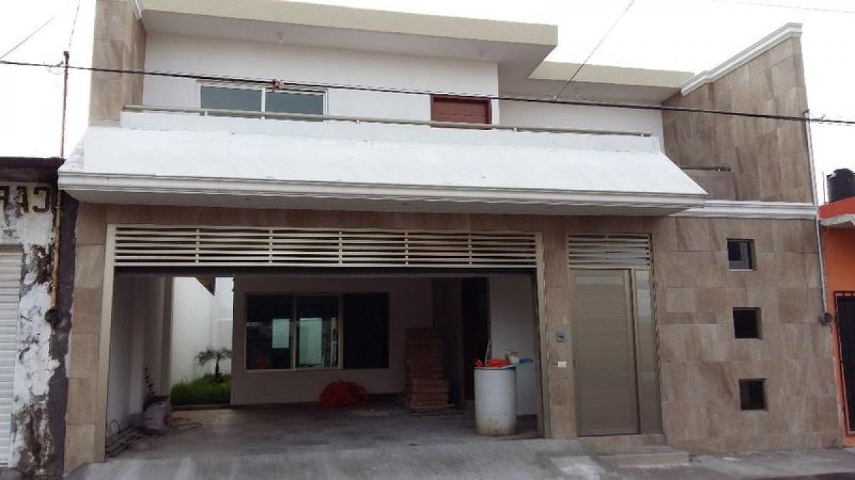 Casa T4 em Veracruz, Mexico N.º 221016