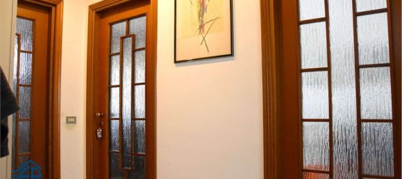 Apartamento de 3 divisões em Cinisello Balsamo, Italy N.º 261222 17