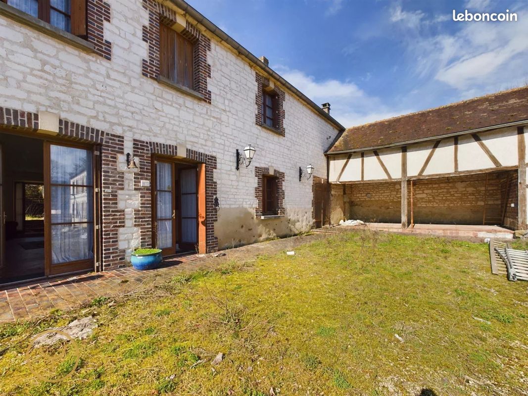 Дом с 5 спальнями в О-Пюизо, Франция № 84284