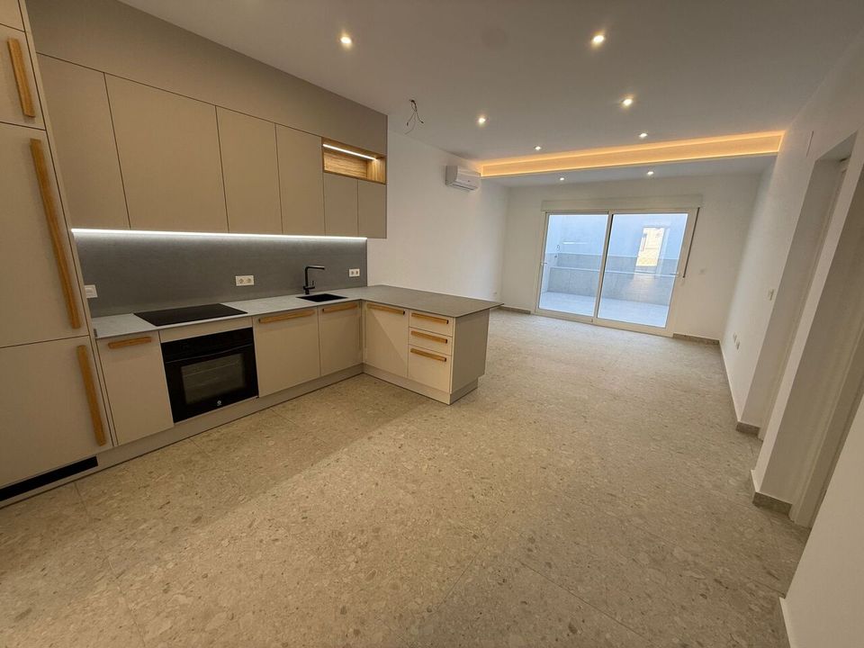 Adosado de 2 dormitorios en Benijófar, Spain No. 274751