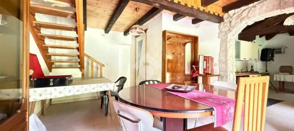 2 Schlafzimmer Haus in Udine, Italy, Nr. 257882 6