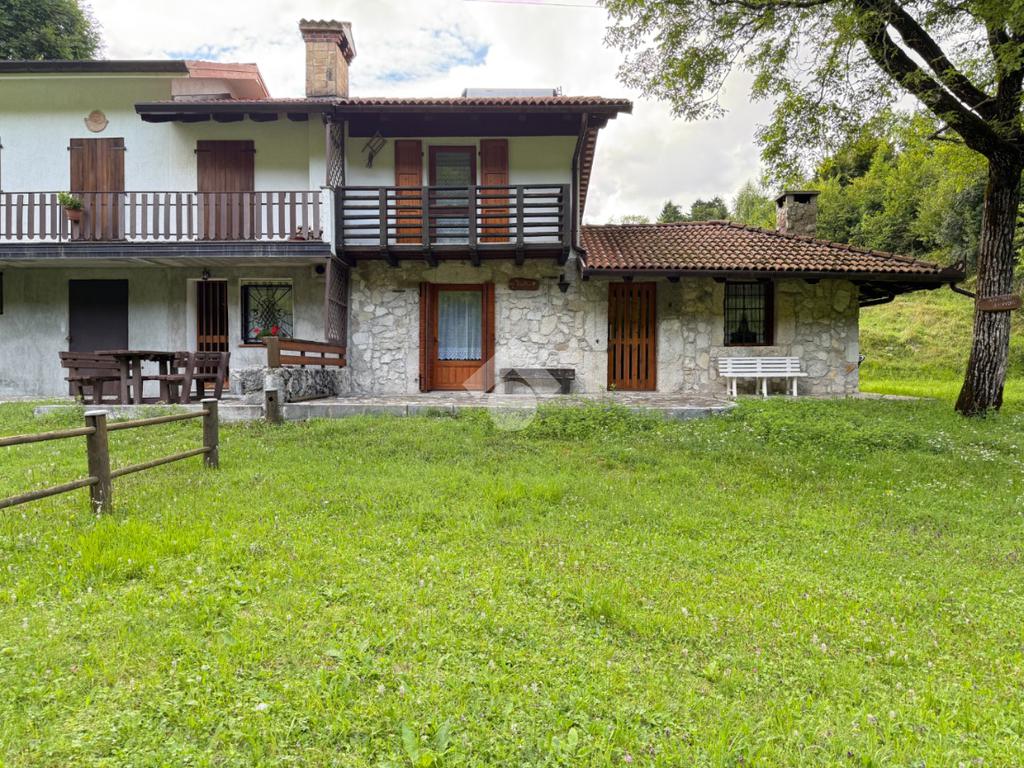 2 Schlafzimmer Haus in Udine, Italy, Nr. 257882