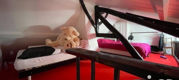 Дом с 6 комнатами в Шапель-Гийом, Франция № 153659 9