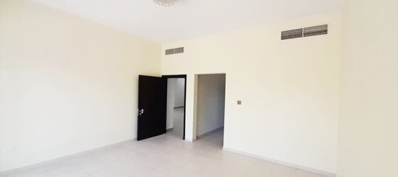 6 bedrooms Villa in Baniyas, UAE No. 31405 6