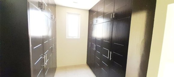 6 bedrooms Villa in Baniyas, UAE No. 31405 18