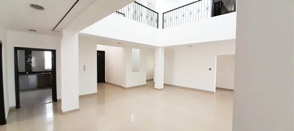 6 bedrooms Villa in Baniyas, UAE No. 31405 2