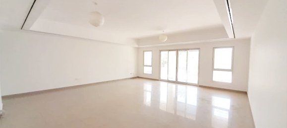 6 bedrooms Villa in Baniyas, UAE No. 31405 8