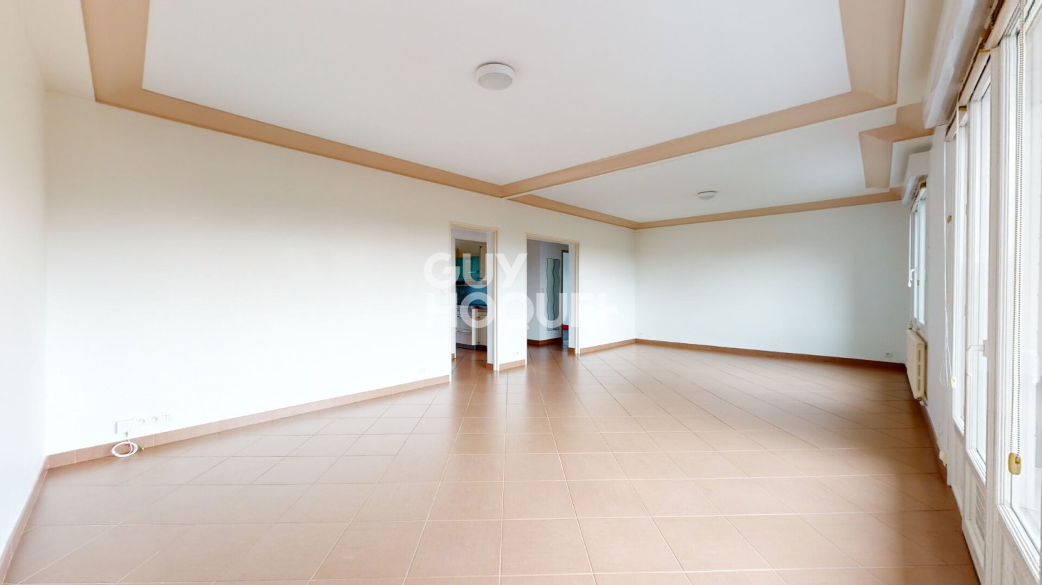 Apartamento T3 em Tours, France N.º 218077