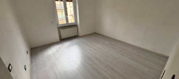 Apartamento de 4 habitaciónes en Arezzo, Italy No. 298895 12