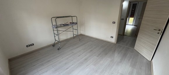 Apartamento de 4 habitaciónes en Arezzo, Italy No. 298895 6