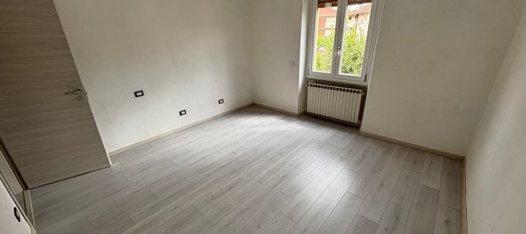 Apartamento de 4 habitaciónes en Arezzo, Italy No. 298895 13