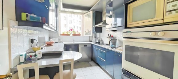 3 bedrooms Apartment in Charenton-le-Pont, France No. 170060 19