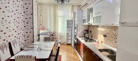 4 Schlafzimmer Wohnung in Baku, Azerbaijan, Nr. 2078 9
