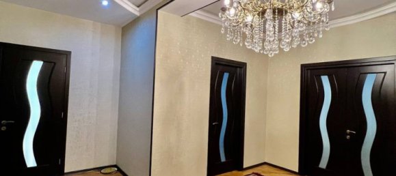 4 Schlafzimmer Wohnung in Baku, Azerbaijan, Nr. 2078 12