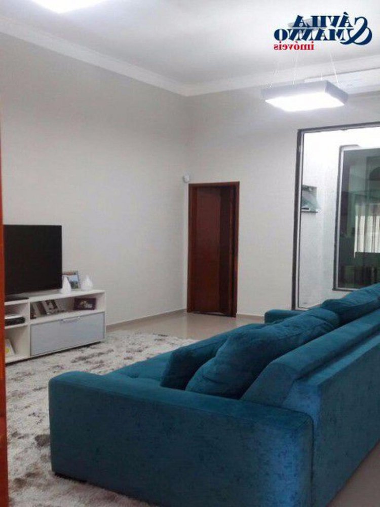 Дом с 3 спальнями в Сан-Паулу, Бразилия № 598751