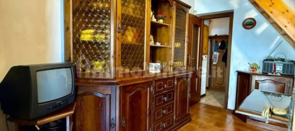 3 bedrooms House in Brescia, Italy No. 292389 7