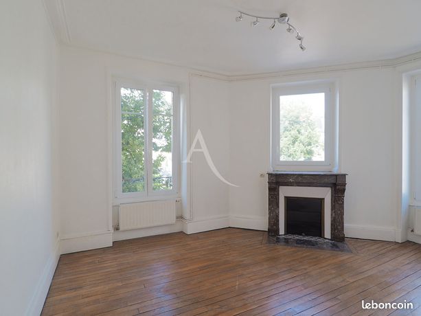 Apartamento de 2 dormitorios en Nancy, France No. 313401