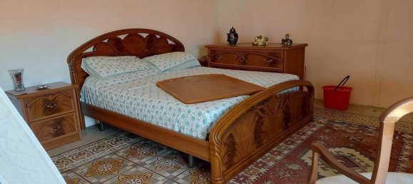 5-Zimmer Haus in Naro, Italy, Nr. 115555 8