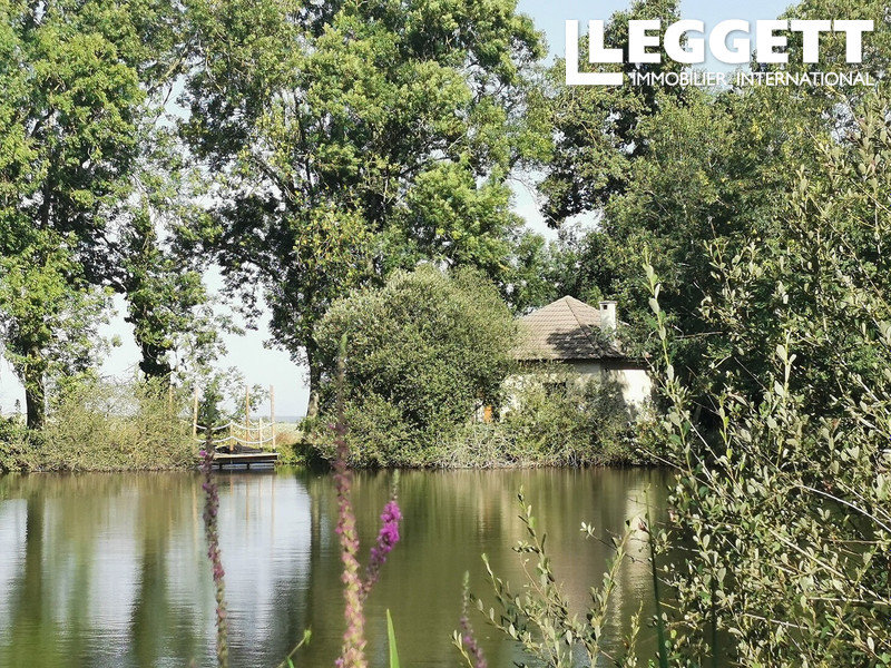 1 chambre Maison à Chavin, France No. 48590