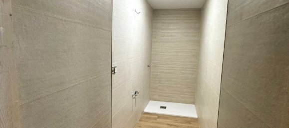 Apartamento de 4 dormitorios en Cádiz, Spain No. 138591 37