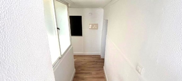 Apartamento de 4 dormitorios en Cádiz, Spain No. 138591 8