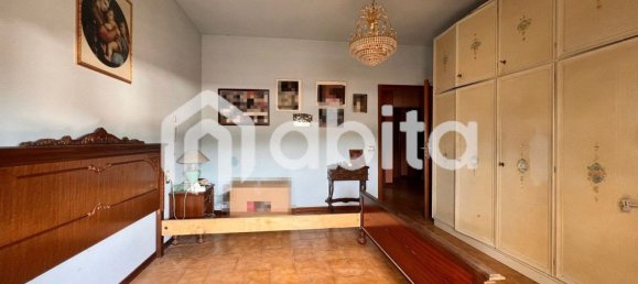 Apartamento de 4 dormitorios en Terranuova Bracciolini, Italy No. 312980 8
