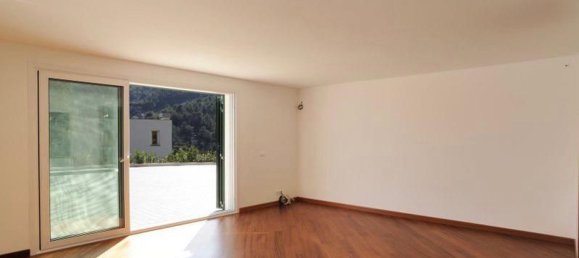 Casa de 10 habitaciónes en Alassio, Italy No. 63860 23