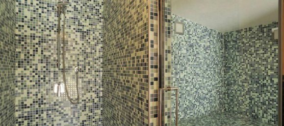 Casa de 10 habitaciónes en Alassio, Italy No. 63860 22